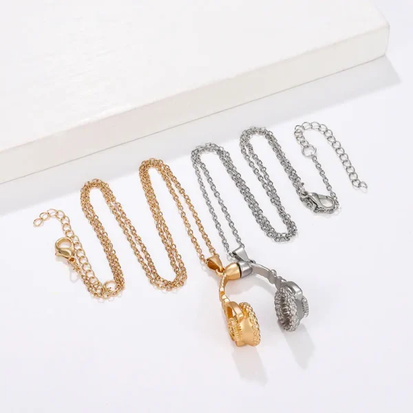 Magnetic Headphone Necklace Set