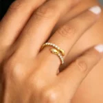 Hug Ring For Women BFF Best Friend Crystal Open Jewelry Gift