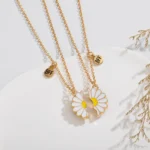 Daisy BFF Matching Necklaces|2Pcs Best Friend Pendant Gift
