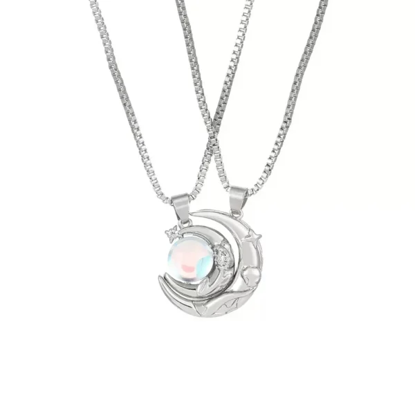Magnetic Moon Couple Necklaces - Best Friend Necklaces