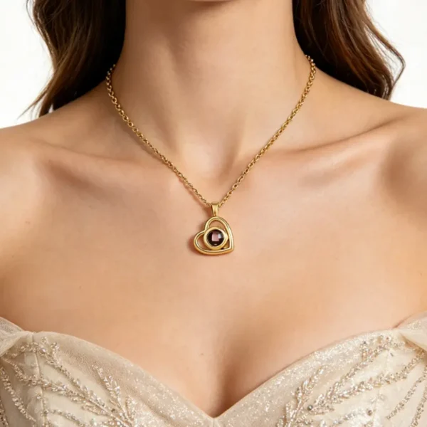 Custom Photo Projection Necklace - Personalized heart pendant (Gold)